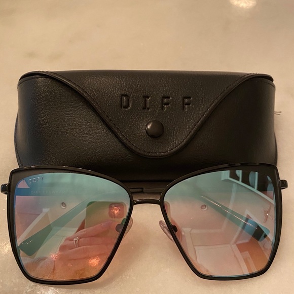 Diff Eyewear Accessories - Diff Sunglasses